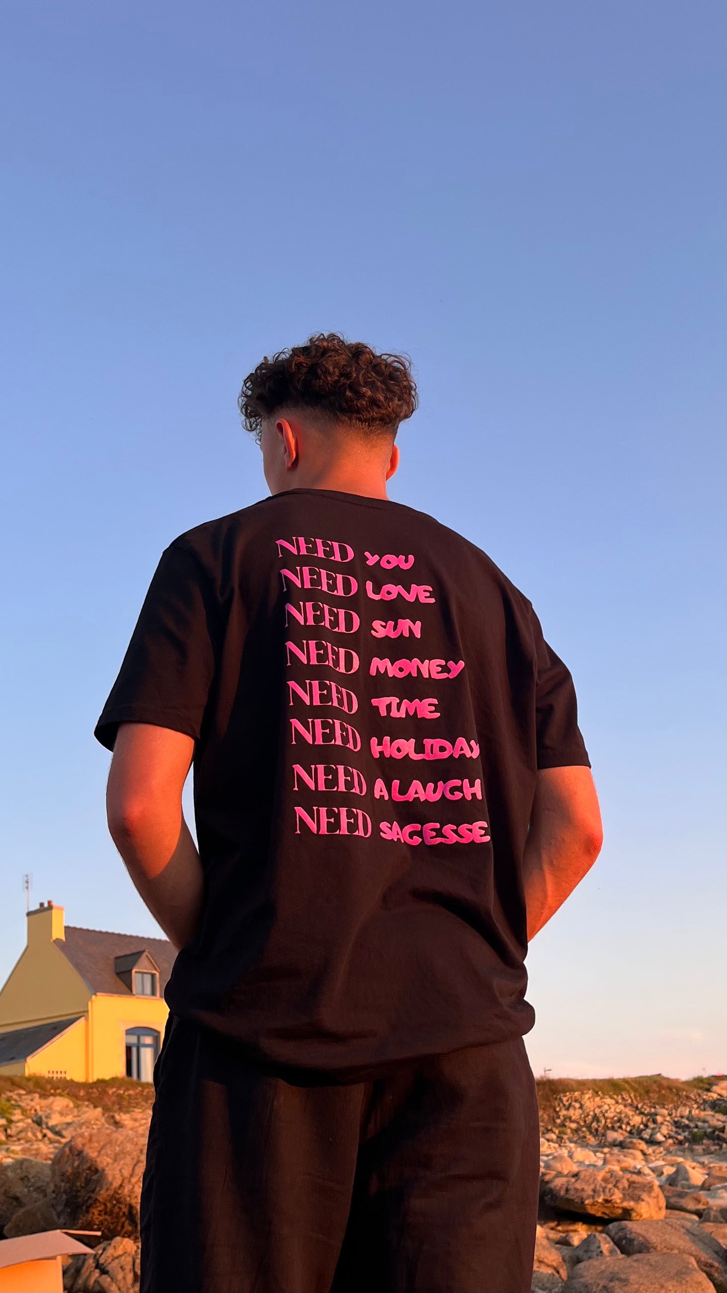 T-shirt "Need"
